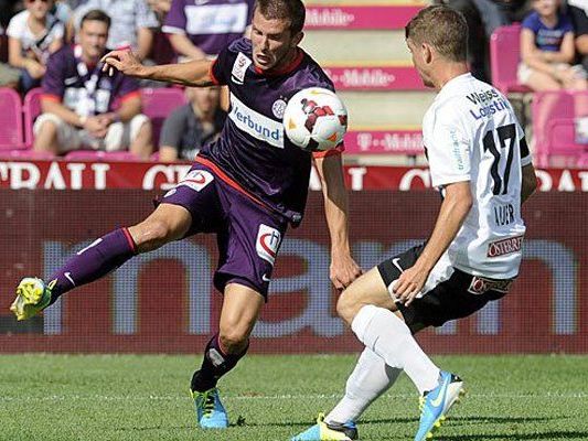 Gorgon in einem Spiel gegen den FC Admira Wacker Mödling Gorgon in einem Spiel gegen den FC Admira Wacker Mödling