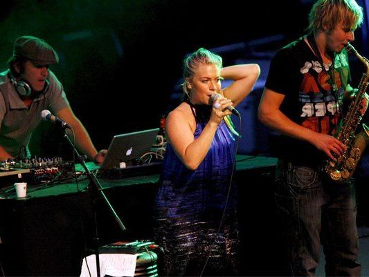 Parov Stelar bei einem Konzert in Nord Spanien Parov Stelar bei einem Konzert in Nord Spanien