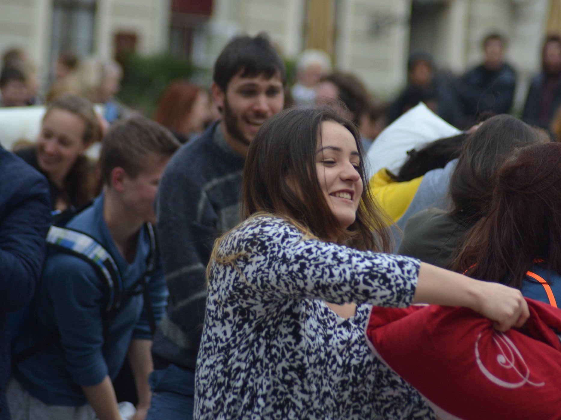 Das war der heurige Pillow Fight Day in Wien. Das war der heurige Pillow Fight Day in Wien.