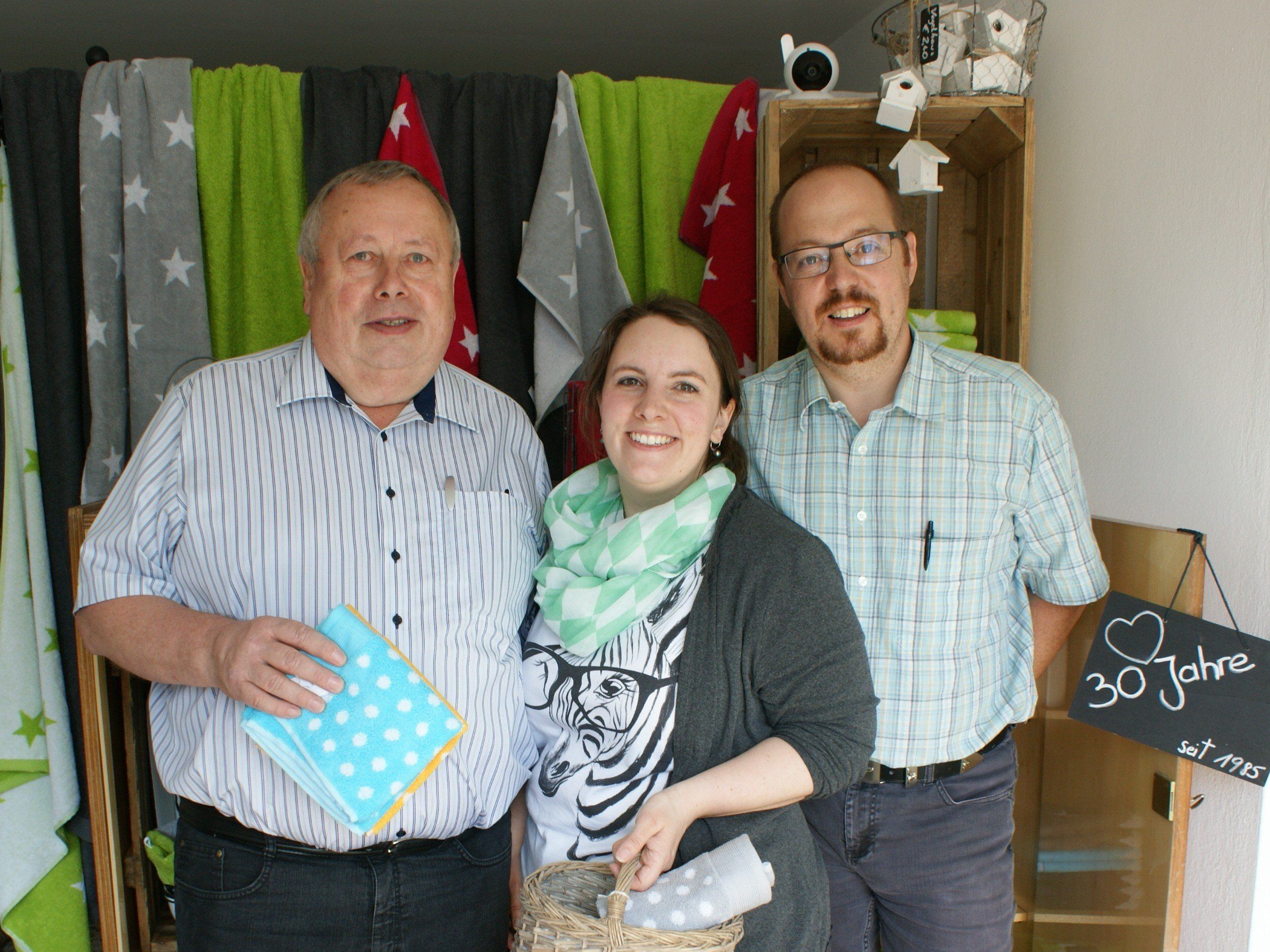 Heinrich Grossmann, Claudia Nigsch-Grossmann und René Nigsch freuten sich über den großen Andrang Heinrich Grossmann, Claudia Nigsch-Grossmann und René Nigsch freuten sich über den großen Andrang