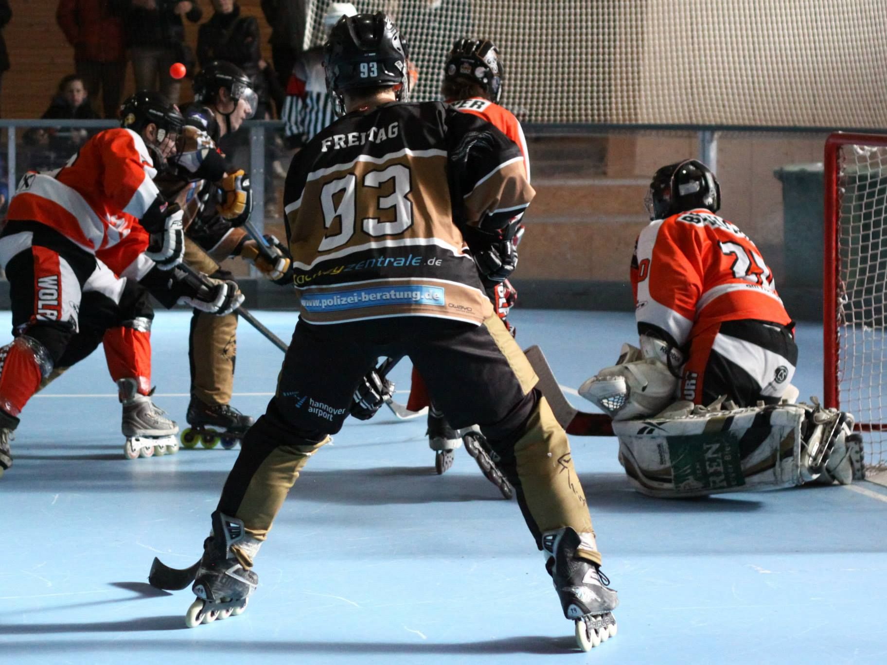 Großkampftag am Sonntag in der Wolfurter HockeyArena. Großkampftag am Sonntag in der Wolfurter HockeyArena.