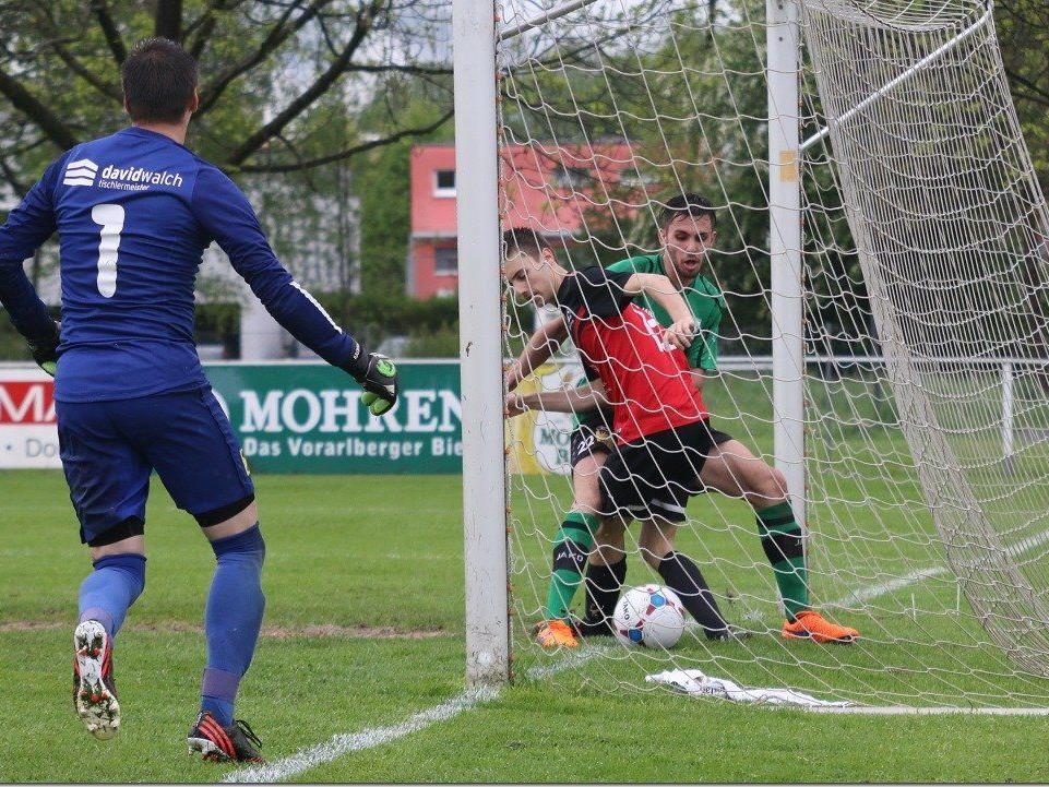 Dornbirner SV gewinnt gegen Schlins mit 4:0.