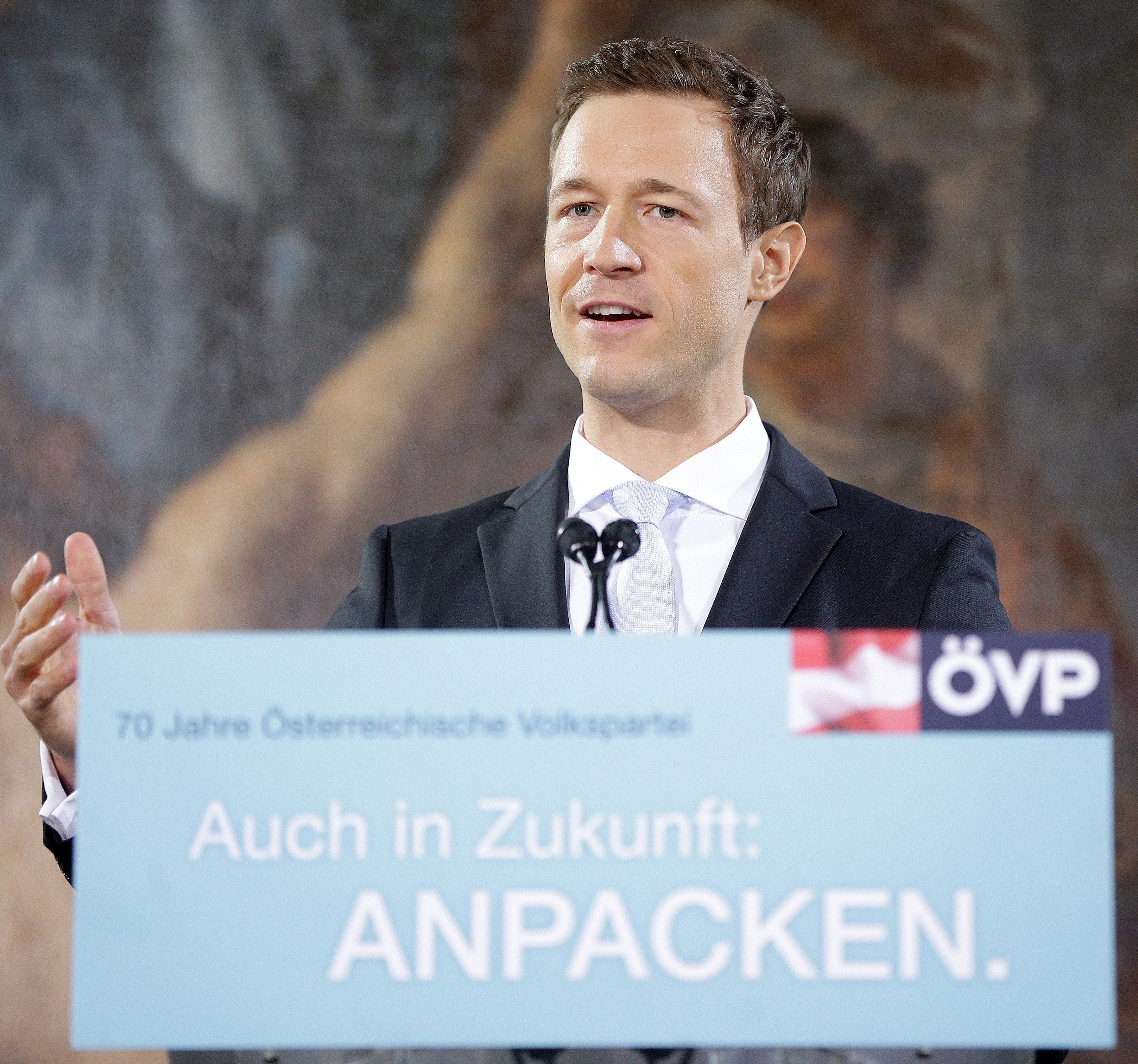 Generalsekretär Gernot Blümel organisiert den ÖVP-Parteitag in der Wiener Hofburg.