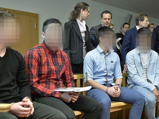 Beim Prozess gegen Teile der sogenannten "Goldenberg"-Bande am Straflandesgericht Wien Beim Prozess gegen Teile der sogenannten "Goldenberg"-Bande am Straflandesgericht Wien
