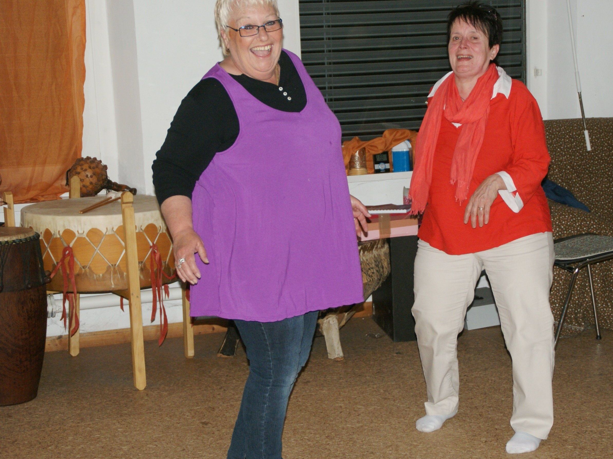 Fröhlich in den 1. Mai getanzt! Fröhlich in den 1. Mai getanzt!