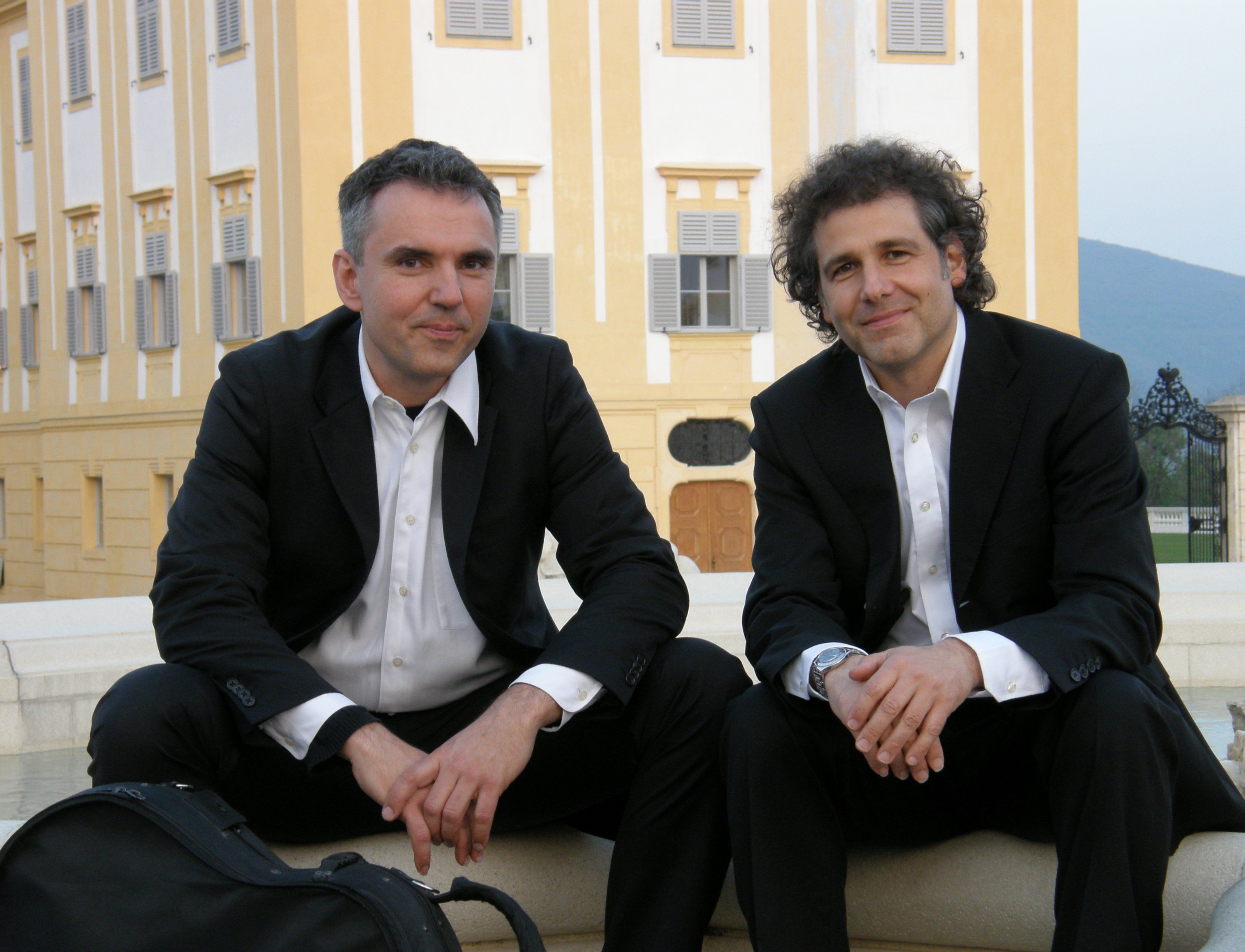 Guitarrenduo Alexander Swete und Martin Schwarz. Guitarrenduo Alexander Swete und Martin Schwarz.