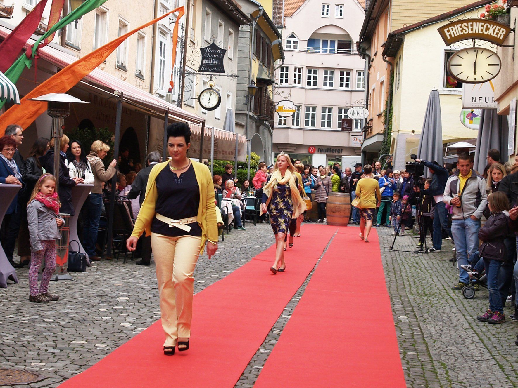 Die Mühlgasse präsentiert sich am Freitag, 29. Mai, im neuen Kleid. Die Mühlgasse präsentiert sich am Freitag, 29. Mai, im neuen Kleid.
