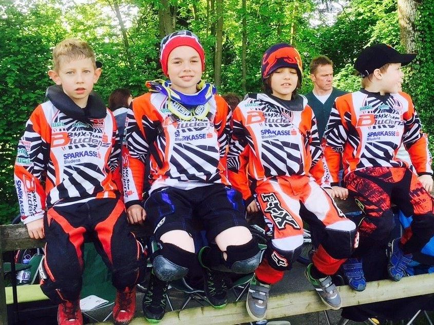 Bludenzer BMX-Nachwuchsfahrer. Bludenzer BMX-Nachwuchsfahrer.