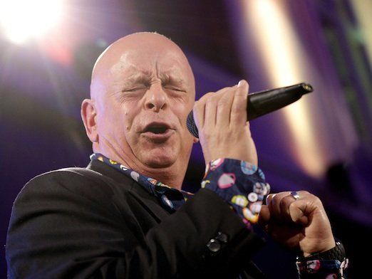 Der Musiker Gary Lux sang selbst drei Mal beim ESC mit - nun sitzt er in der Jury Der Musiker Gary Lux sang selbst drei Mal beim ESC mit - nun sitzt er in der Jury