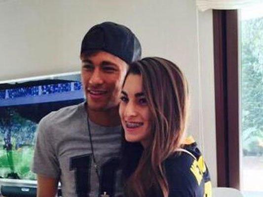 Fan-Girl trifft Neymar.