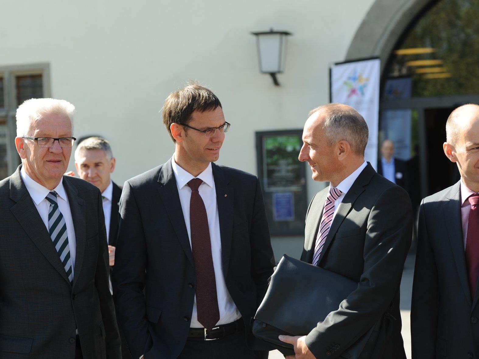 Erstes internationales Wirtschaftskonzil in Konstanz mit IBK-Regierungstreffen