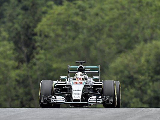 Lewis Hamilton auf Rang zwei