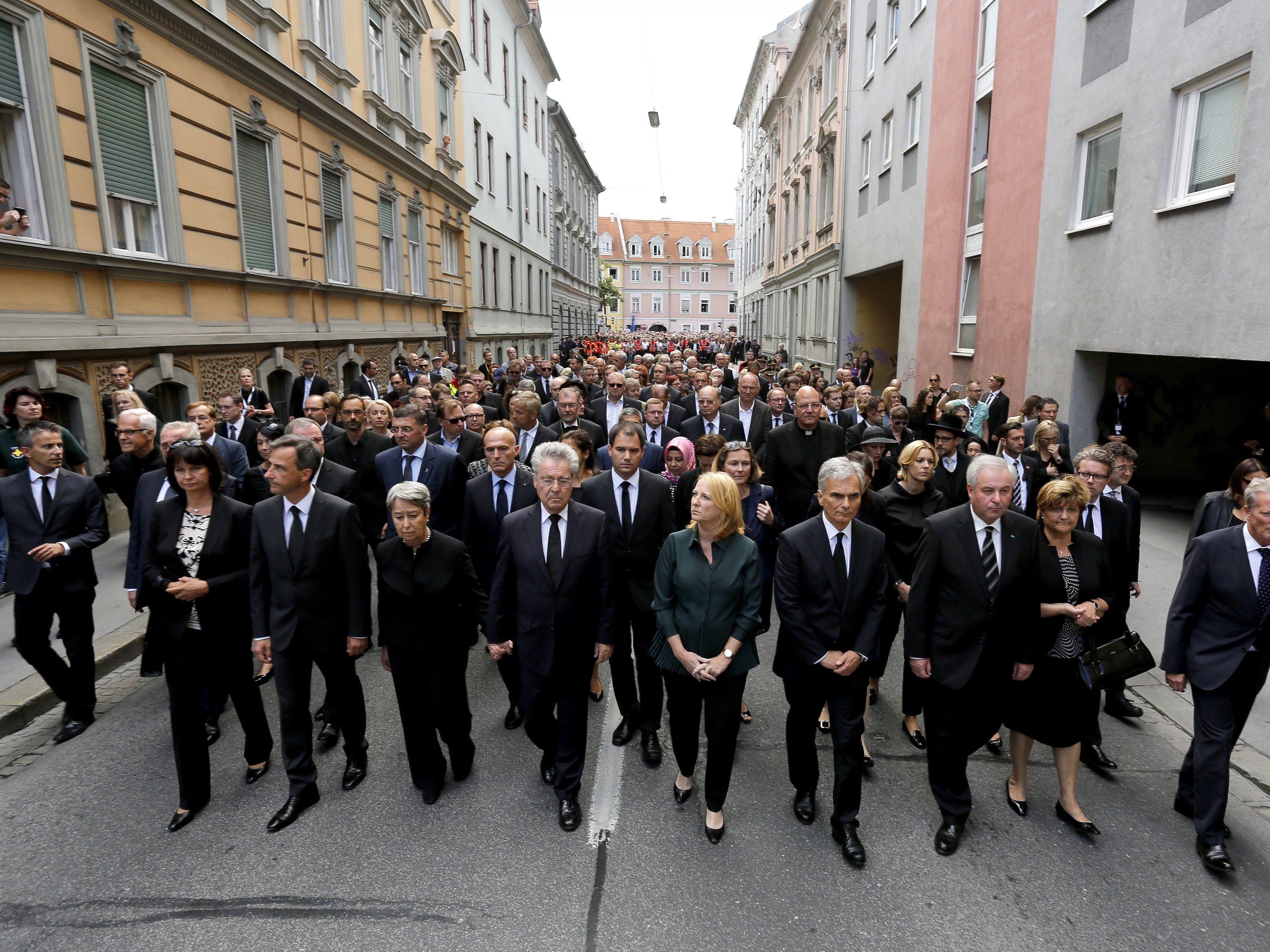 Nach Amokfahrt - Rund 12.000 Menschen gedachten in Graz der Opfer