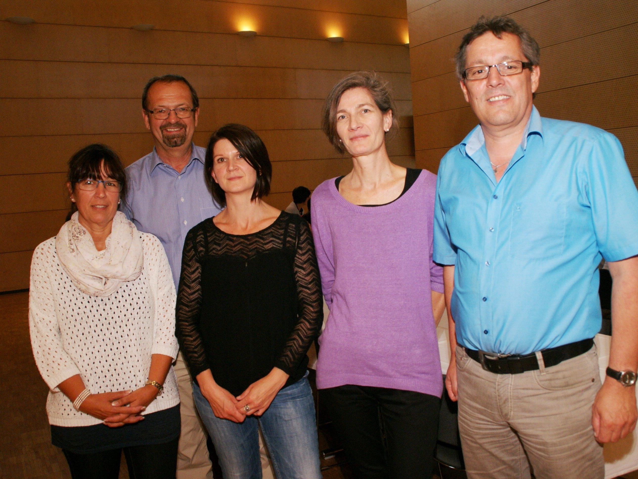 v.li. Rosi Lamprecht (Kindergartenleitung), Rainer Siegele, Vera Fetz (Kindergarten), Julia Kopf (DI-VS), Manfred Martin (DI-MS)