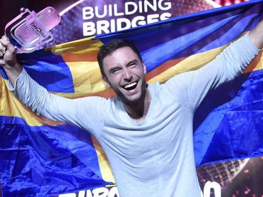 ESC-Sieger Måns Zelmerlöw bringt sein viertes Album "Perfectly Damaged" auf den Markt.