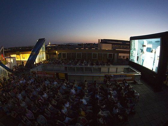 Das Kino am Dach lockt Jahr für Jahr begeisterte Besucher an Das Kino am Dach lockt Jahr für Jahr begeisterte Besucher an