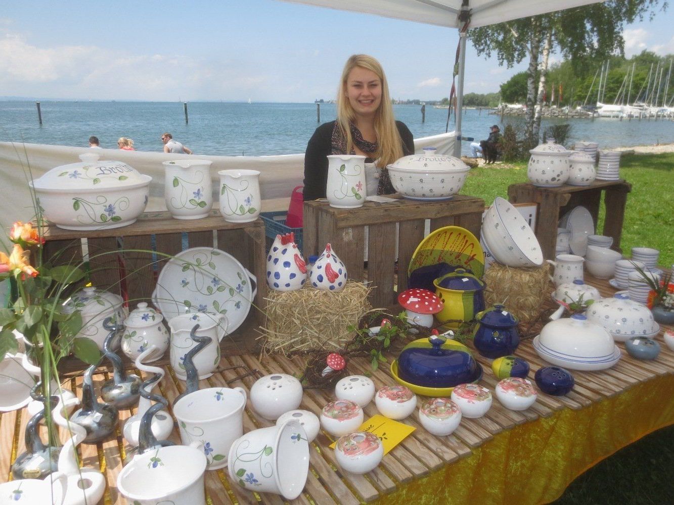 Schönes Kunsthandwerk im traumhaften Ambiente am Lochauer Kaiserstrand. Schönes Kunsthandwerk im traumhaften Ambiente am Lochauer Kaiserstrand.