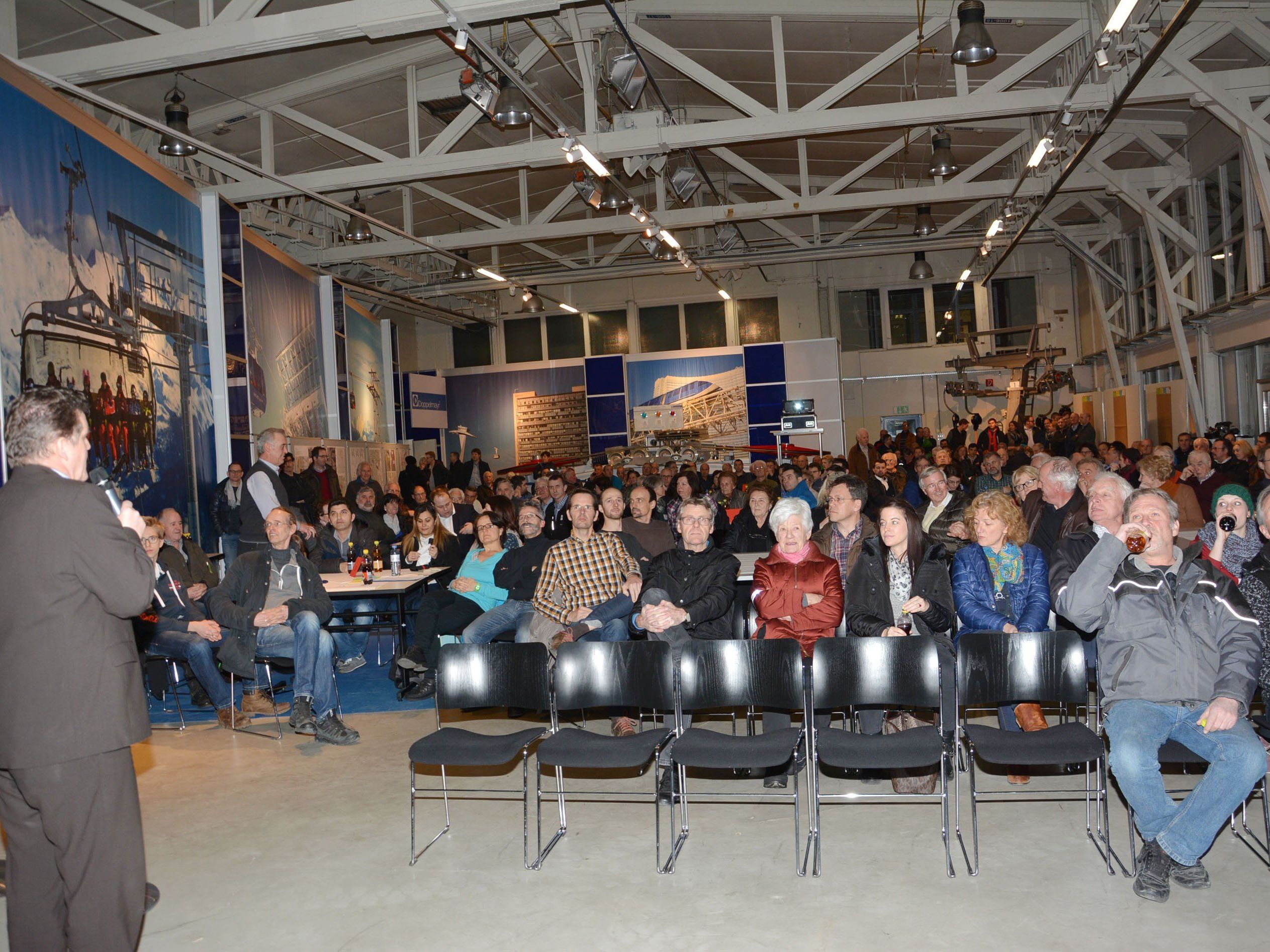 Heute sind in Rickenbach wieder die Bürgerinnen und Bürger am Wort. Heute sind in Rickenbach wieder die Bürgerinnen und Bürger am Wort.