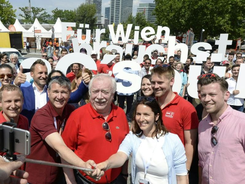 Ein Selfie mit dem Bürgermeister am DIF.