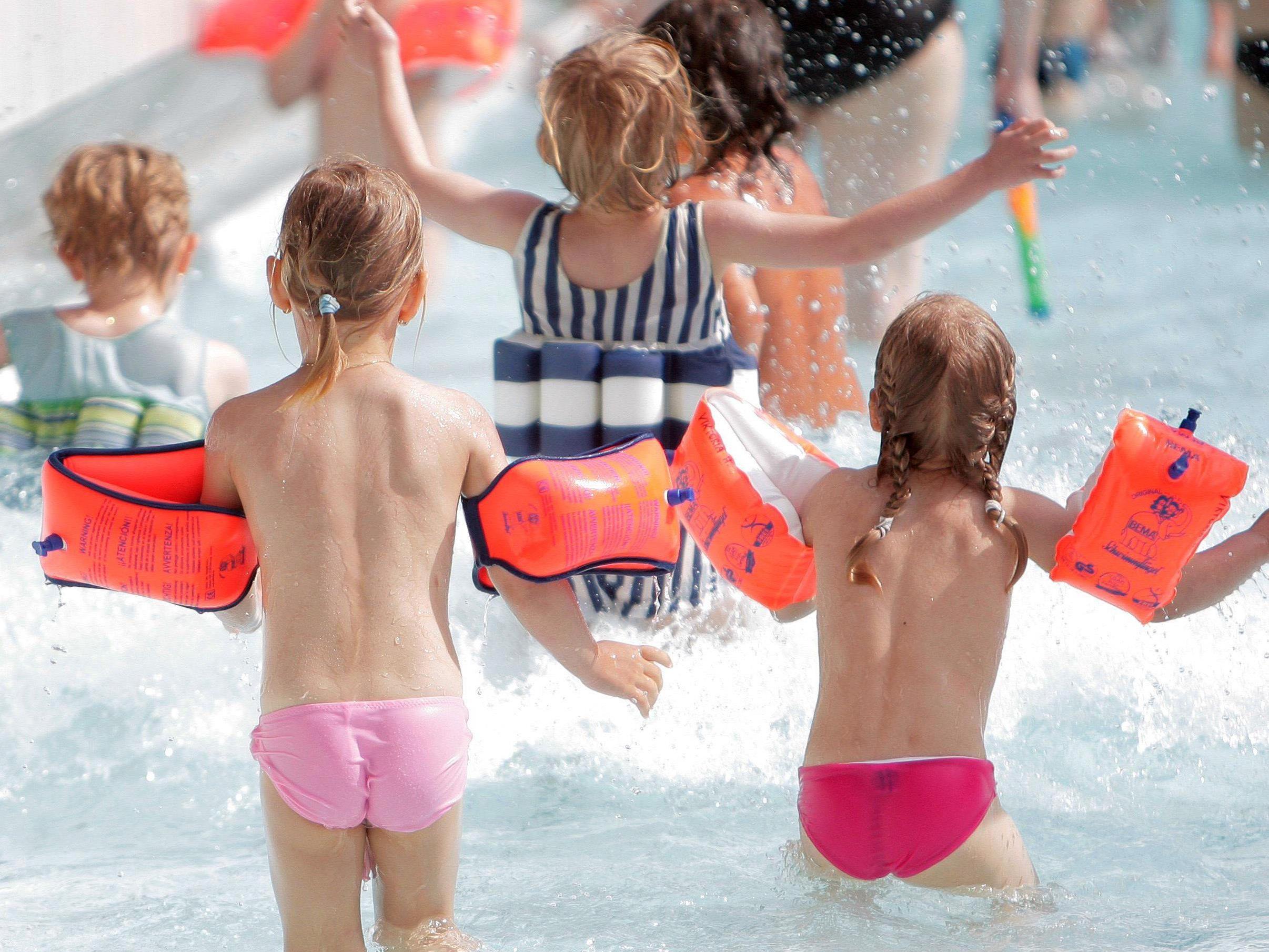 Wichtige Tipps zur Vermeidung von Badeunfällen im Sommer.