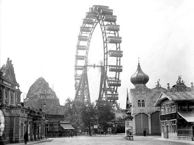Das Riesenrad im Wiener Prater im Jahr 1910