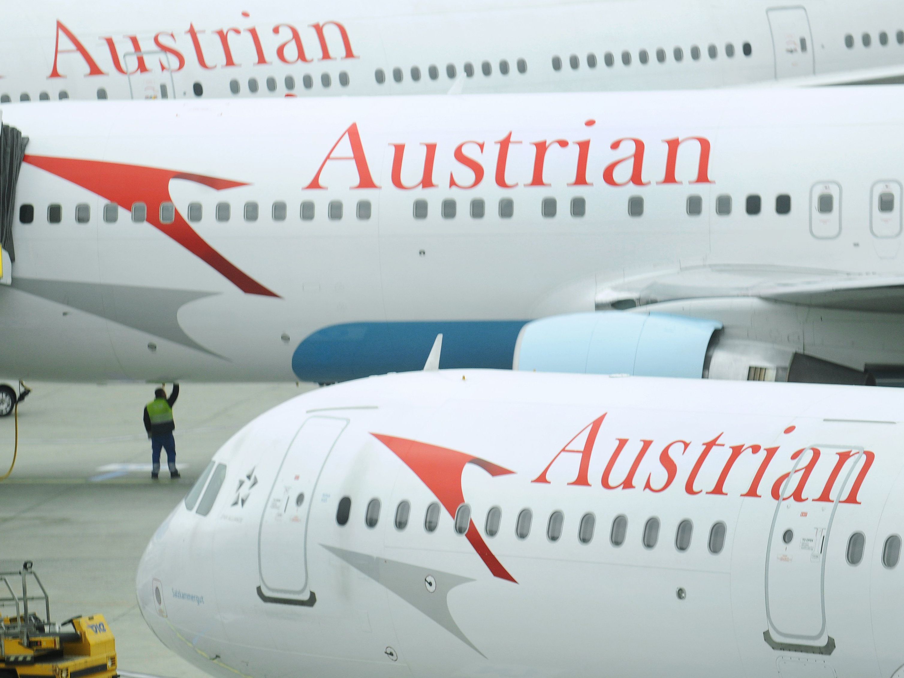 AUA-Pilotenmangel - Wieder 14 Flüge abgesagt, Ärger und Umbuchungen AUA-Pilotenmangel - Wieder 14 Flüge abgesagt, Ärger und Umbuchungen