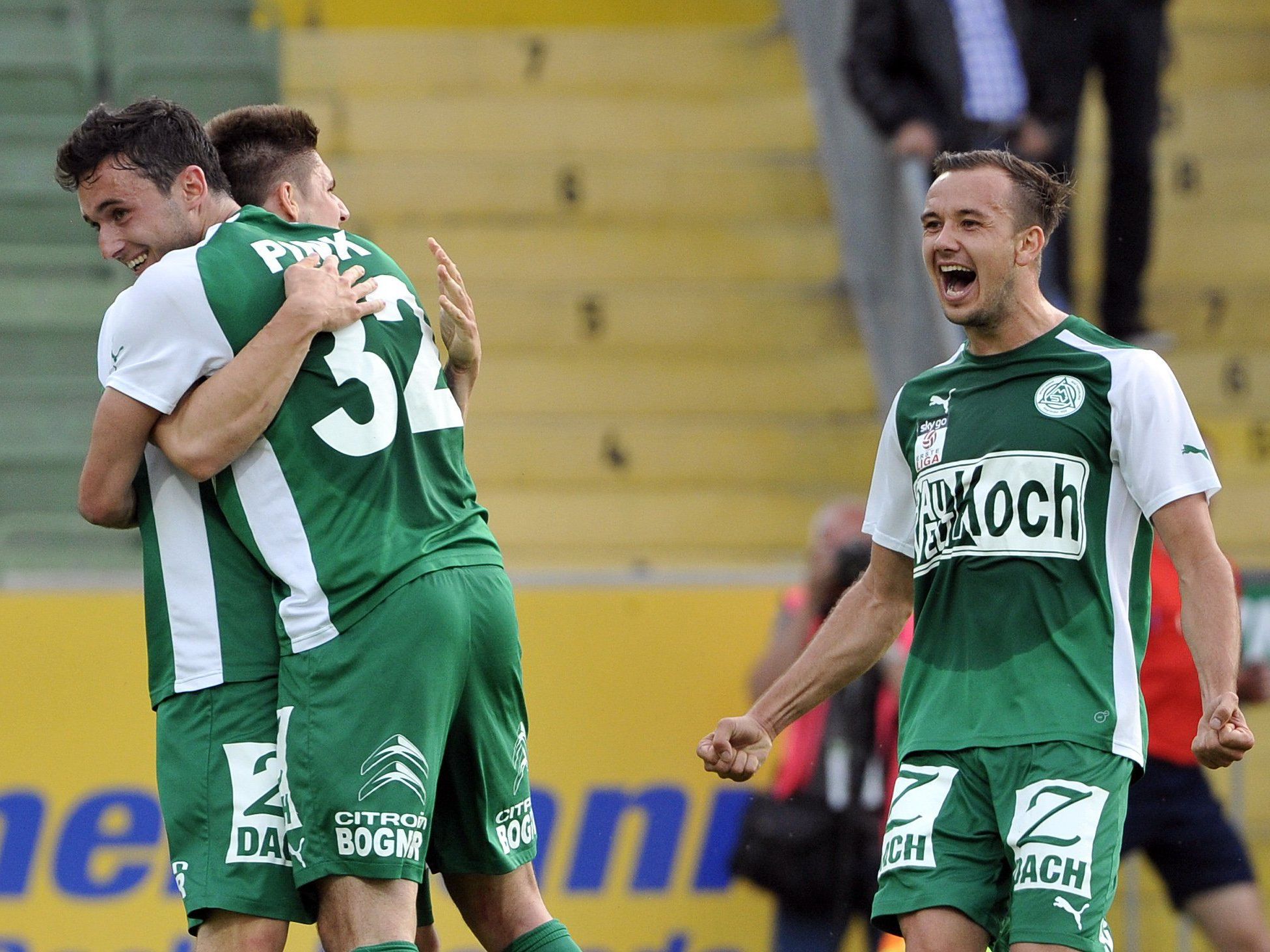LIVE-Ticker zum SPiel SV Mattersburg gegen Red Bull Salzburg ab 16.00 Uhr. LIVE-Ticker zum SPiel SV Mattersburg gegen Red Bull Salzburg ab 16.00 Uhr.