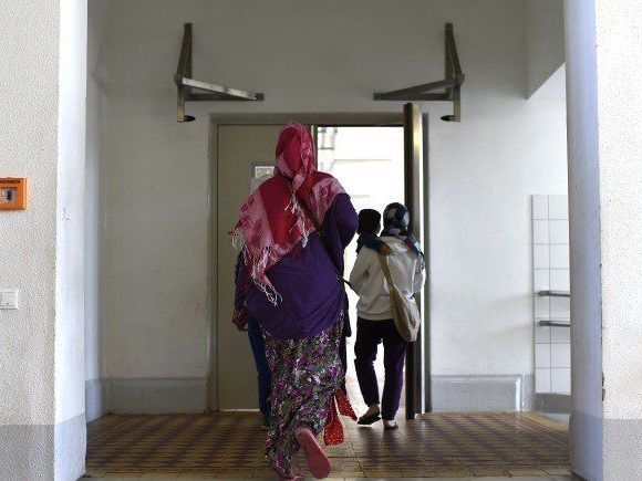 Unbekannte schossen auf Flüchtlinge Unbekannte schossen auf Flüchtlinge