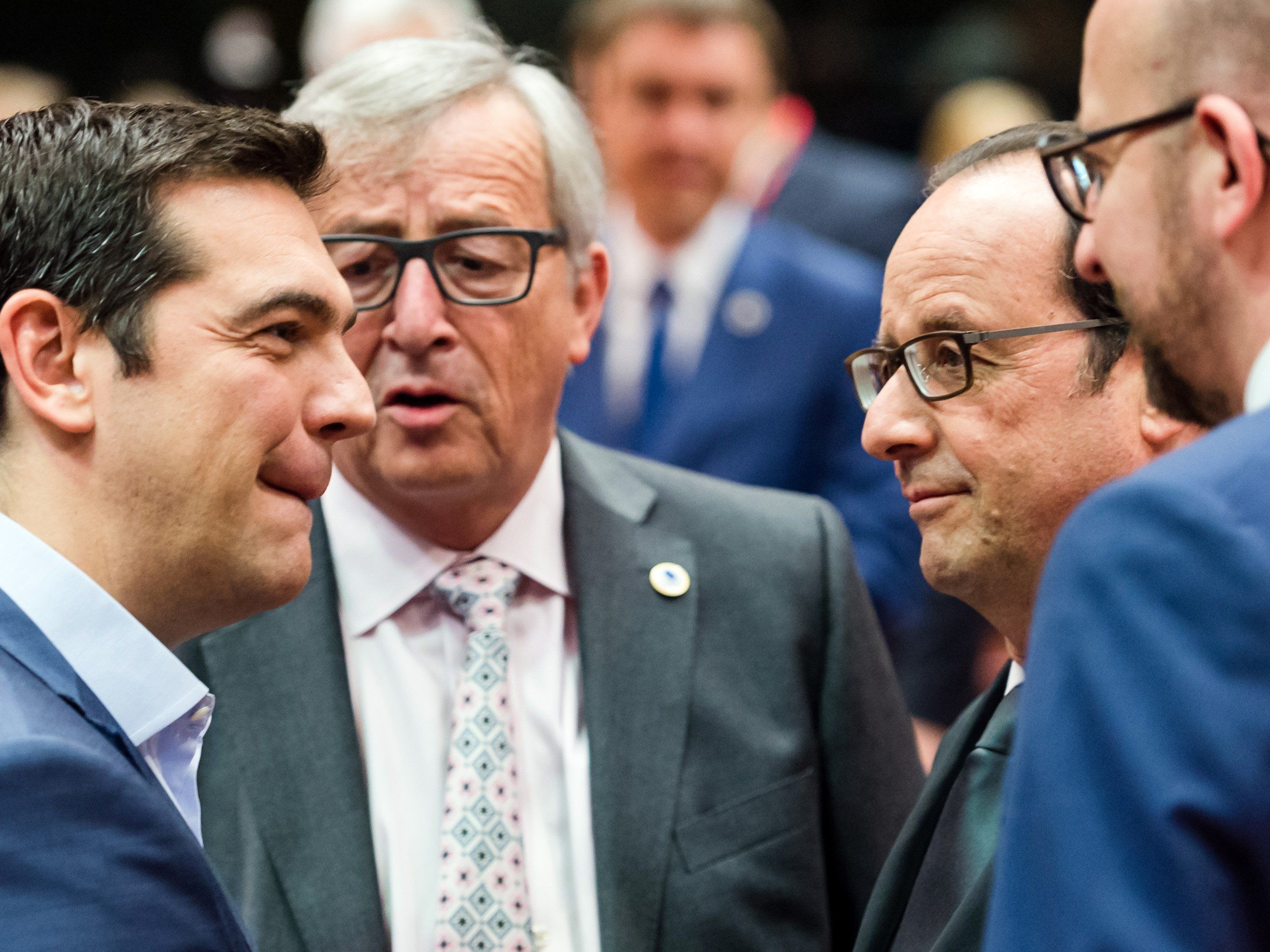 Euro-Finanzminister machen griechische Reformen zur Bedingung. Euro-Finanzminister machen griechische Reformen zur Bedingung.