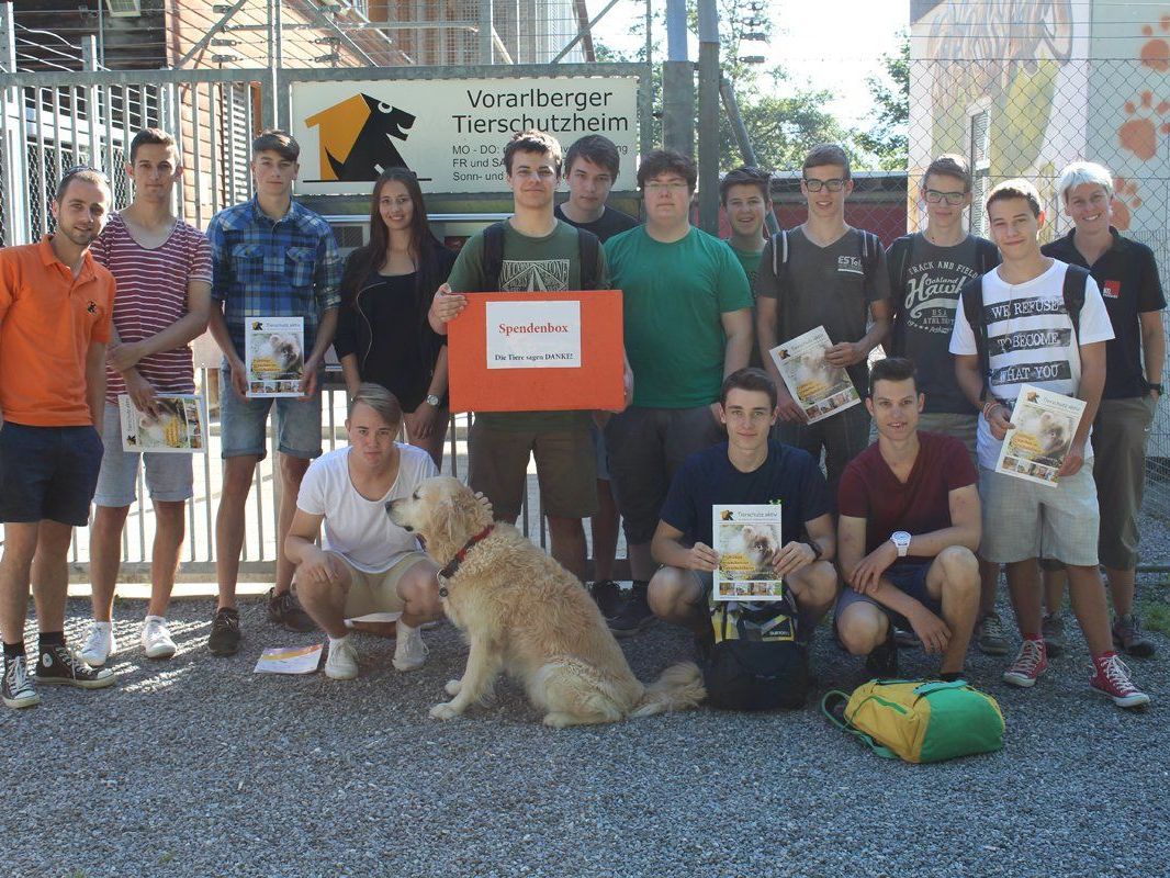 Schüler der HTL Dornbirn organisierten große Spendenaktion für Vorarlbergs Schützlinge. Schüler der HTL Dornbirn organisierten große Spendenaktion für Vorarlbergs Schützlinge.