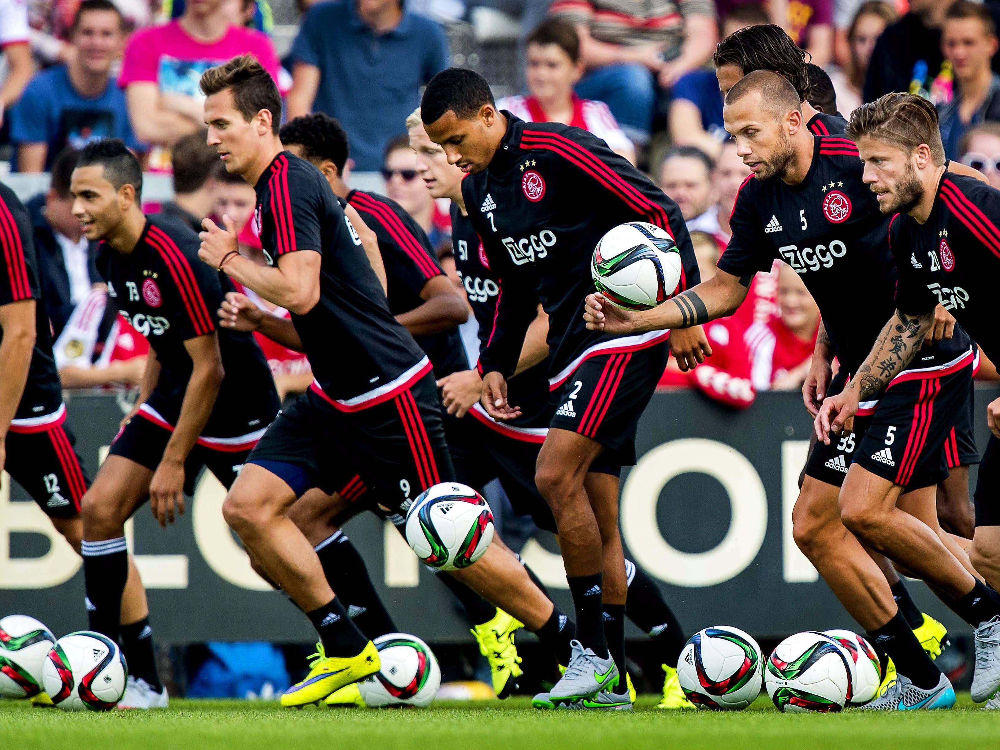Ajax Amsterdam freut sich auf die CL-Partie gegen Rapid Wien.