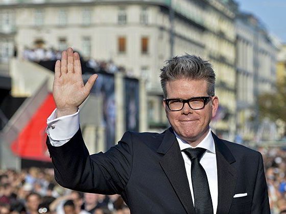 Regisseur Christopher McQuarrie auf dem Roten Teppich vor der Staatsoper am Donnerstag Regisseur Christopher McQuarrie auf dem Roten Teppich vor der Staatsoper am Donnerstag
