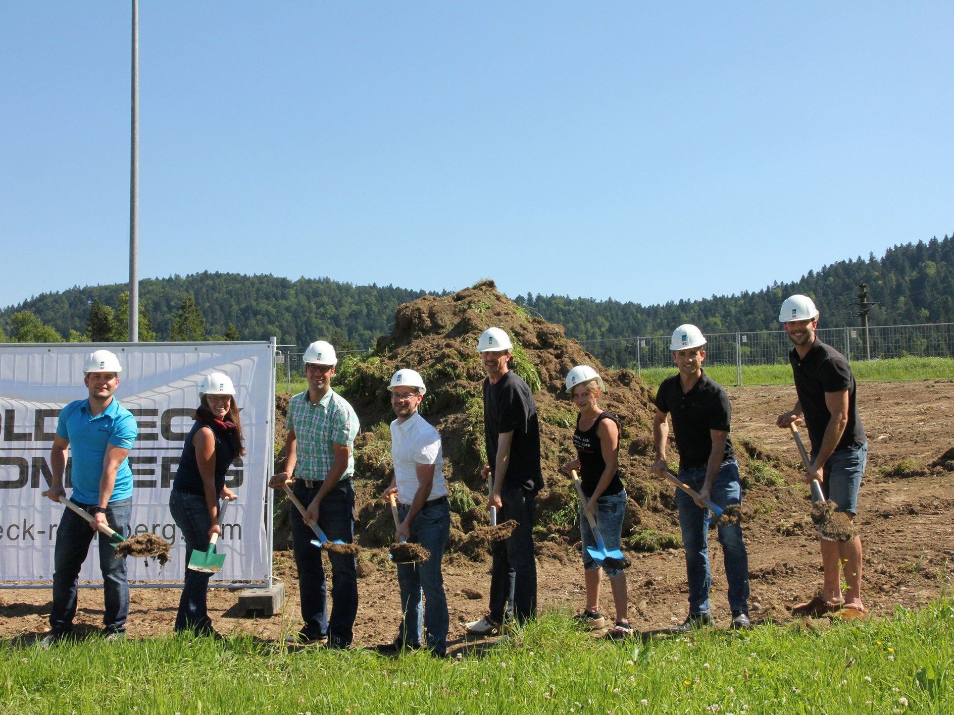 Der Baustart des gemeinsamen Projektes von Devich und Goldbeck Rhomberg ist schon mal gelungen. Der Baustart des gemeinsamen Projektes von Devich und Goldbeck Rhomberg ist schon mal gelungen.