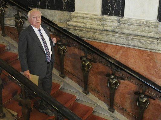 Michael Häupl geht davon aus, dass Werner Faymann Kanzler bleibt. Michael Häupl geht davon aus, dass Werner Faymann Kanzler bleibt.