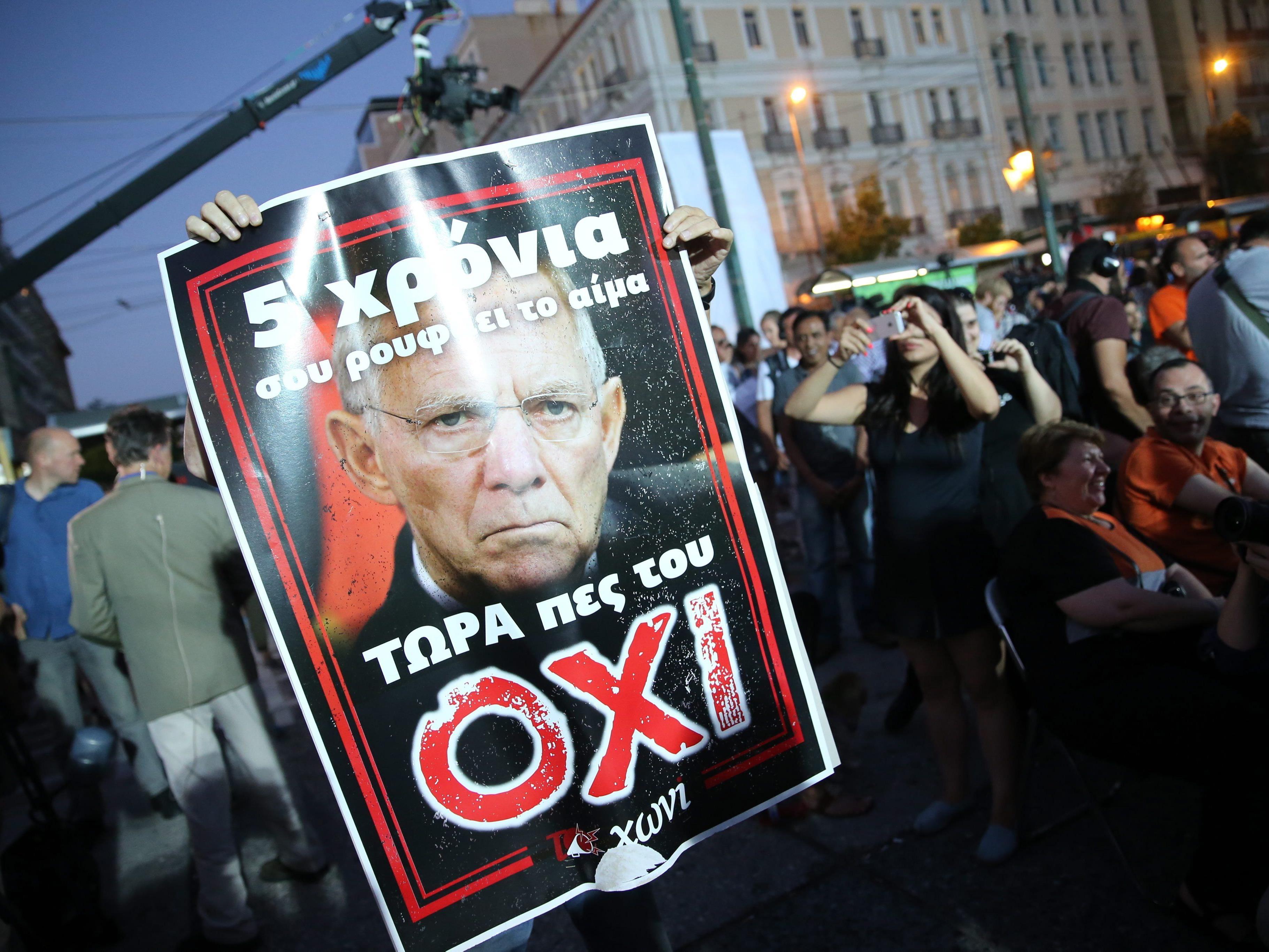Griechen bieten Gläubigern trotz Grexit-Gefahr die Stirn.