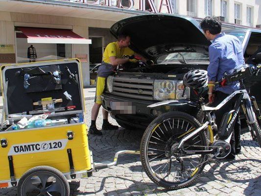 Mehr als 200 Einsätze haben die Pannenhelfer schon mit E-Bikes absolviert.