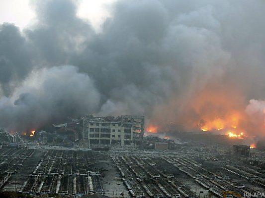 Explosion in Lager mit gefährlichen Chemikalien in Tianjin