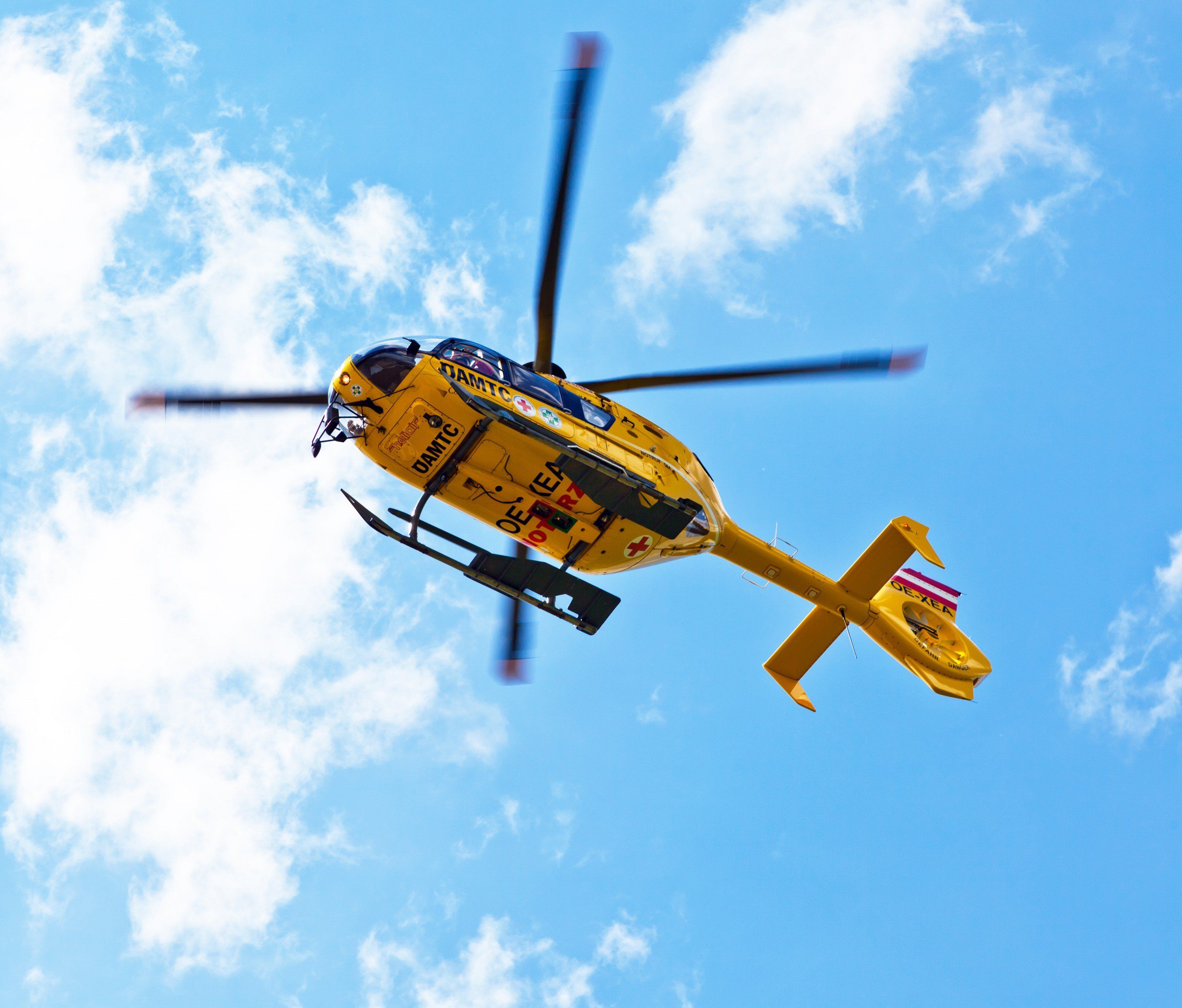 Die 11-Jährige wurde mit dem C8 ins LKH Feldkirch geflogen. Die 11-Jährige wurde mit dem C8 ins LKH Feldkirch geflogen.