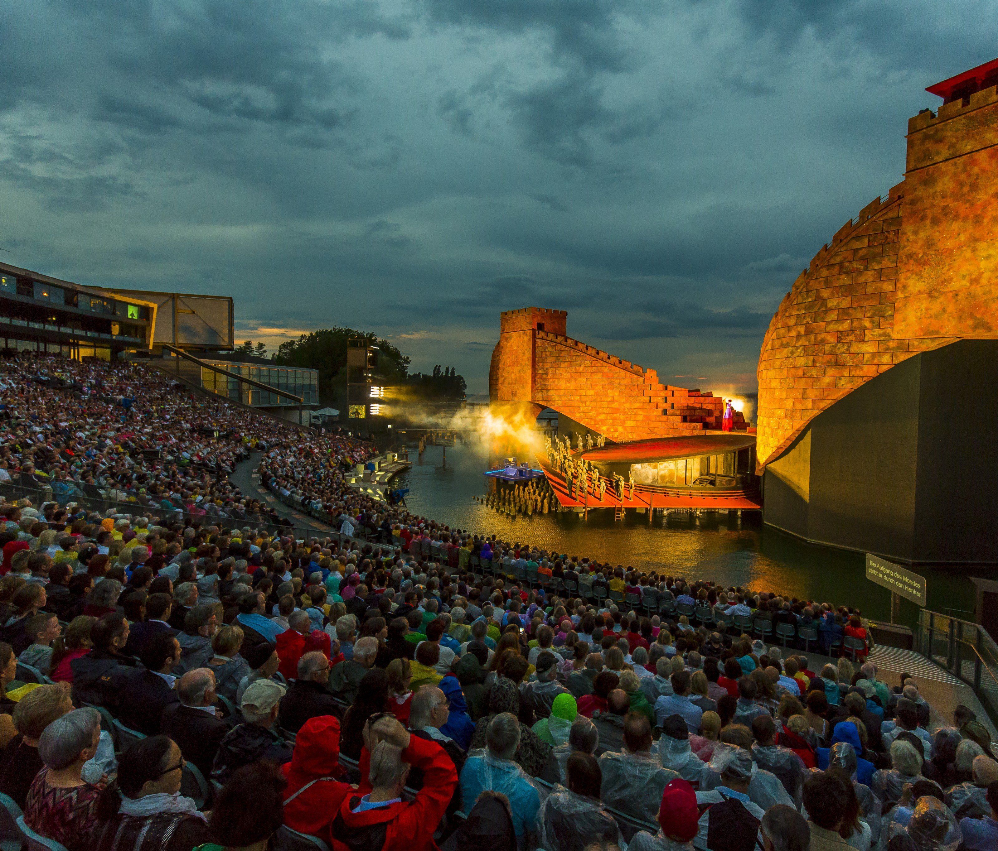 Die Bregenzer Festspiele ziehen kurz vor dem Ende der Saison Bilanz. Die Bregenzer Festspiele ziehen kurz vor dem Ende der Saison Bilanz.
