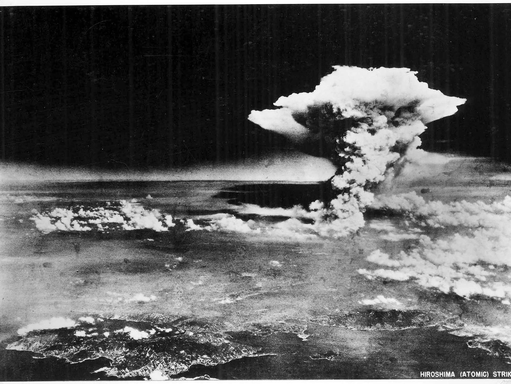 Im Dezember 1938 entdeckte Otto Hahn die Kernspaltung, im Juli 1945 explodierte die erste Atombombe.