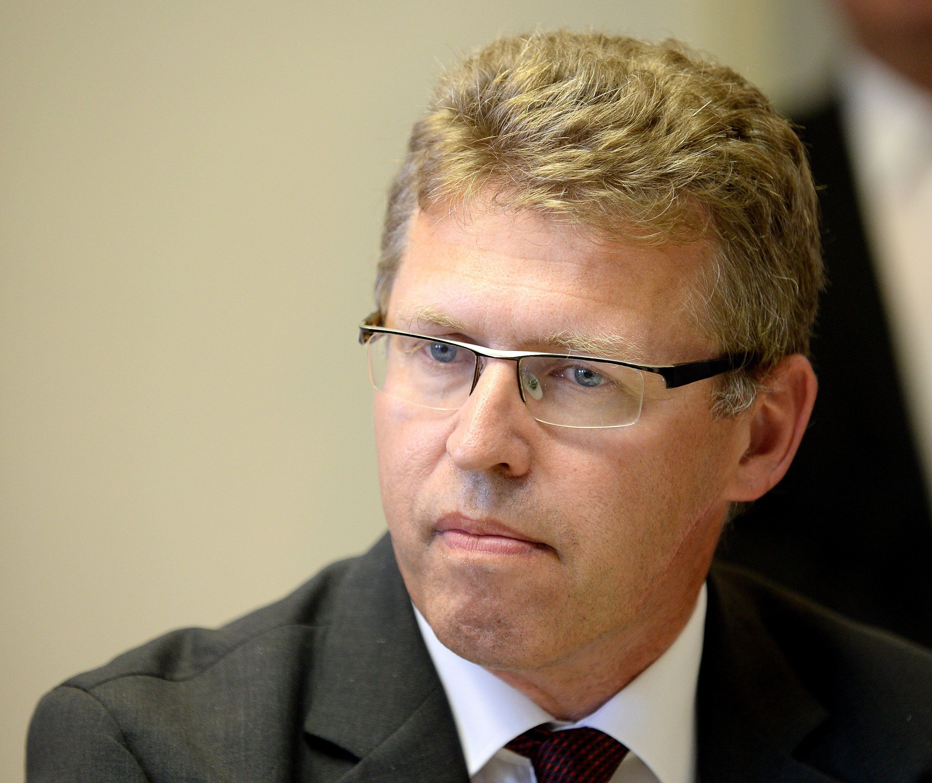 Leiter der Eisenstädter Anklagebehörde hat "keinen Zweifel" an Zuständigkeit. Leiter der Eisenstädter Anklagebehörde hat "keinen Zweifel" an Zuständigkeit.