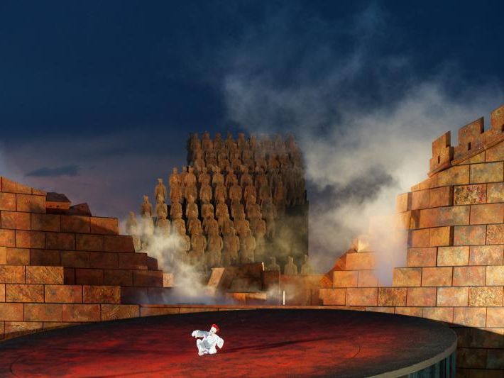 Turandot auf der Seebühne: 84.000 Besucher wollten sich das bislang nicht entgehen lassen. Turandot auf der Seebühne: 84.000 Besucher wollten sich das bislang nicht entgehen lassen.