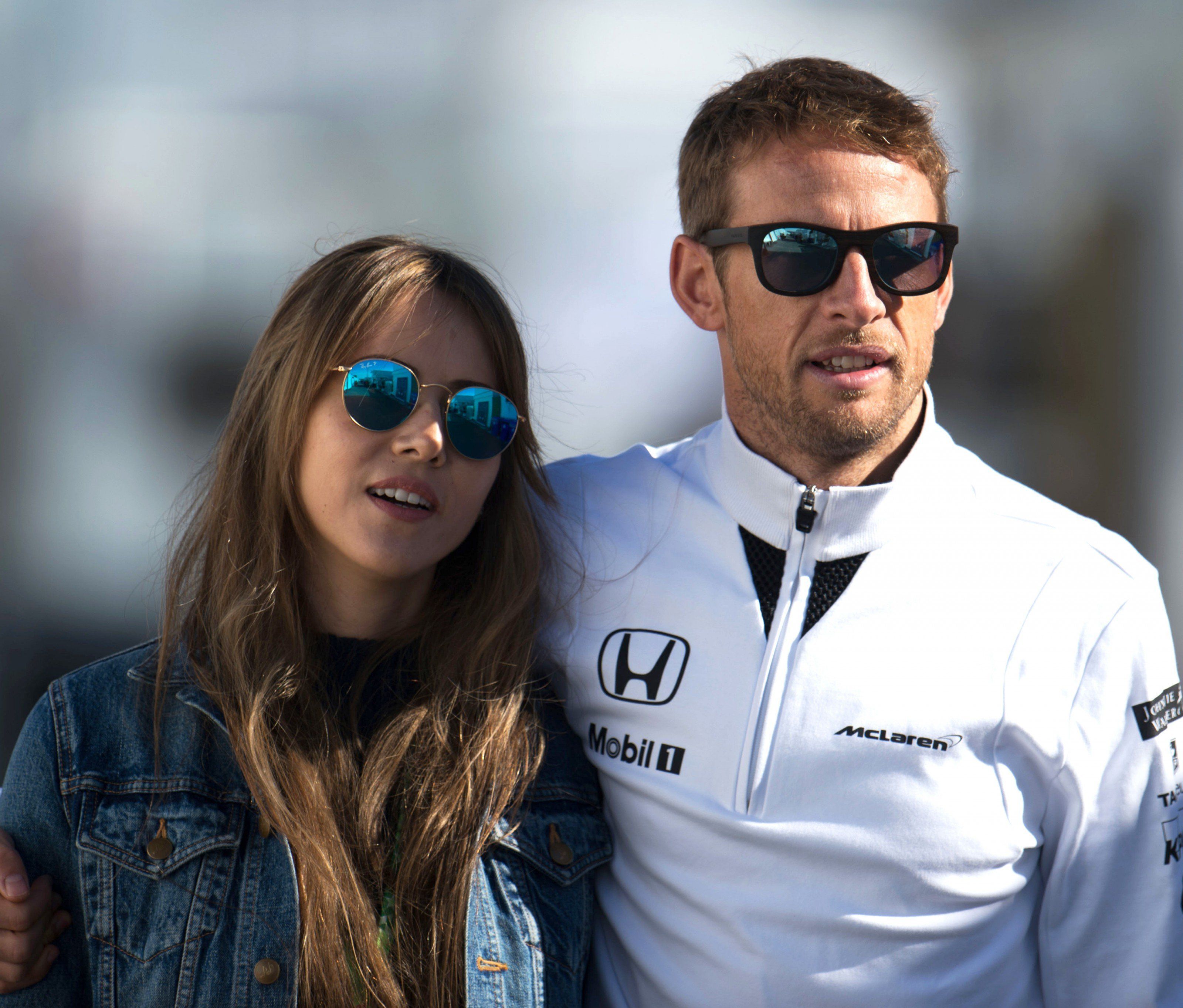 Vor zwei Wochen wurden Jenson Button und seine Freundin ausgeraubt Vor zwei Wochen wurden Jenson Button und seine Freundin ausgeraubt