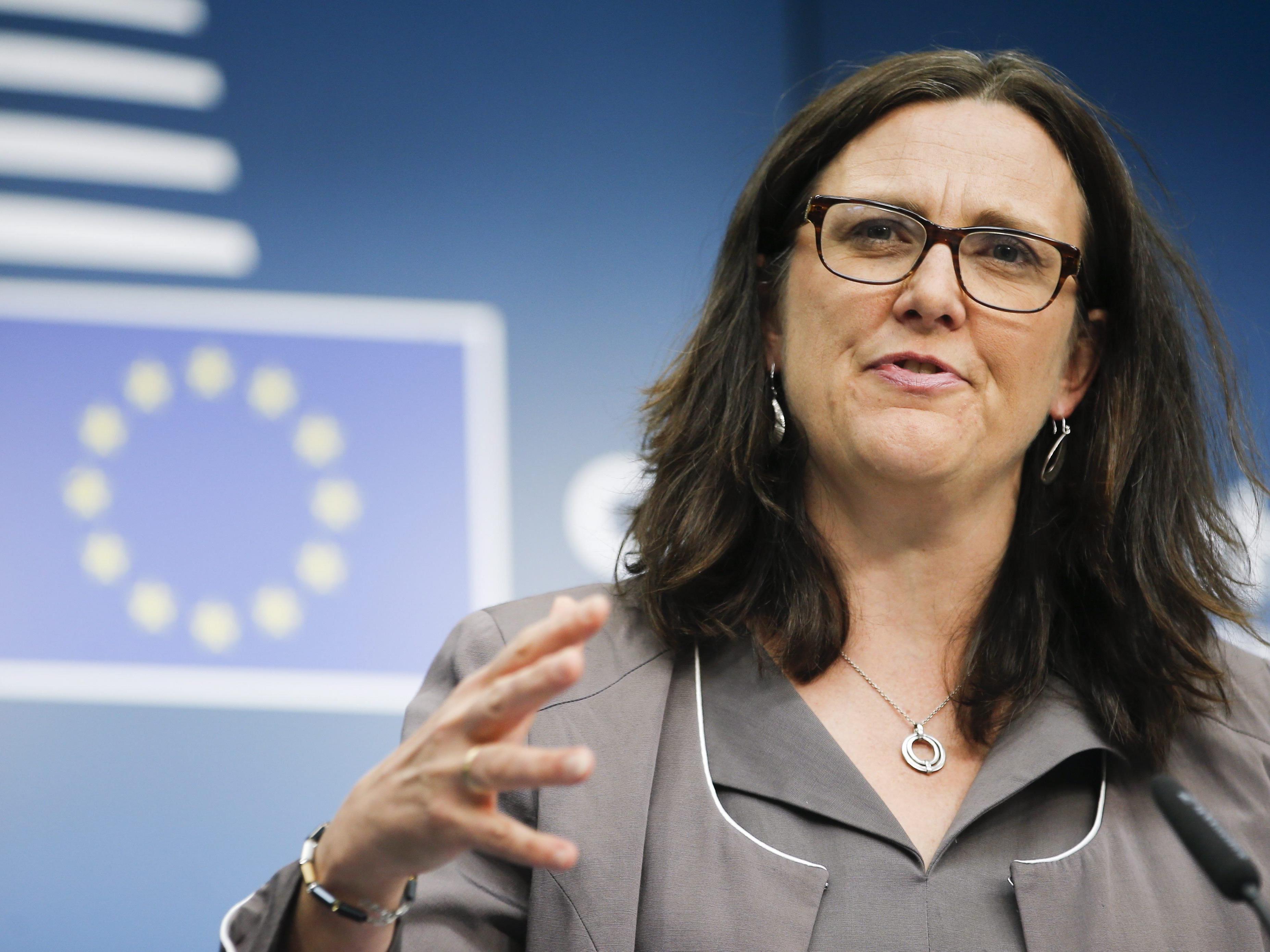 Malmström-Entscheidung von Konsumentenschützern und Politikern kritisiert