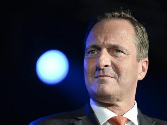 Die ÖVP griff nun auch das Bildungsthema auf. Die ÖVP griff nun auch das Bildungsthema auf.