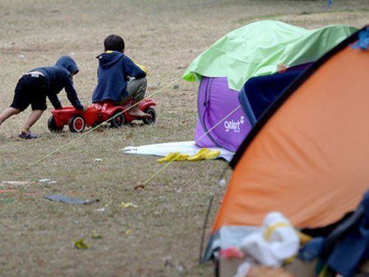 14 der Kinder waren in Traiskirchen nicht auffindbar. 14 der Kinder waren in Traiskirchen nicht auffindbar.