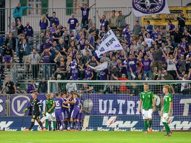 Am Ende jubelten die Fans der Austria aus Salzburg. Am Ende jubelten die Fans der Austria aus Salzburg.