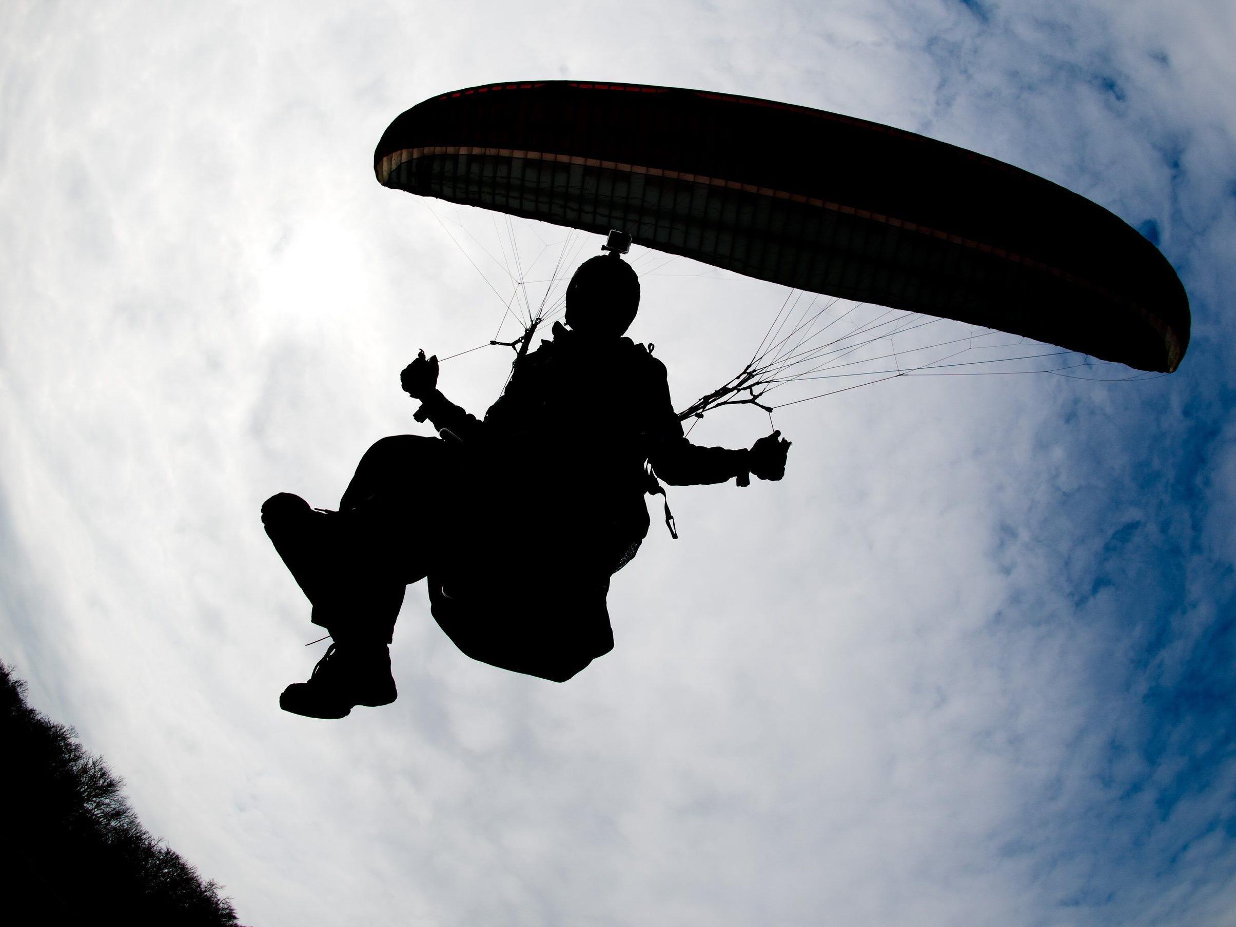 Osttirolerin überlebte bei Paragleiterflug 50-Meter-Absturz