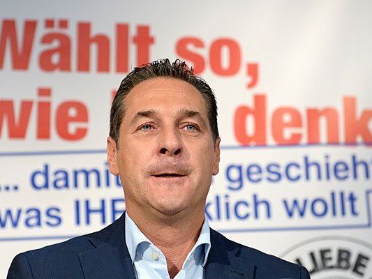 HC Strache und die FPÖ setzen im Wahlkampf wieder einmal auf einen Rap