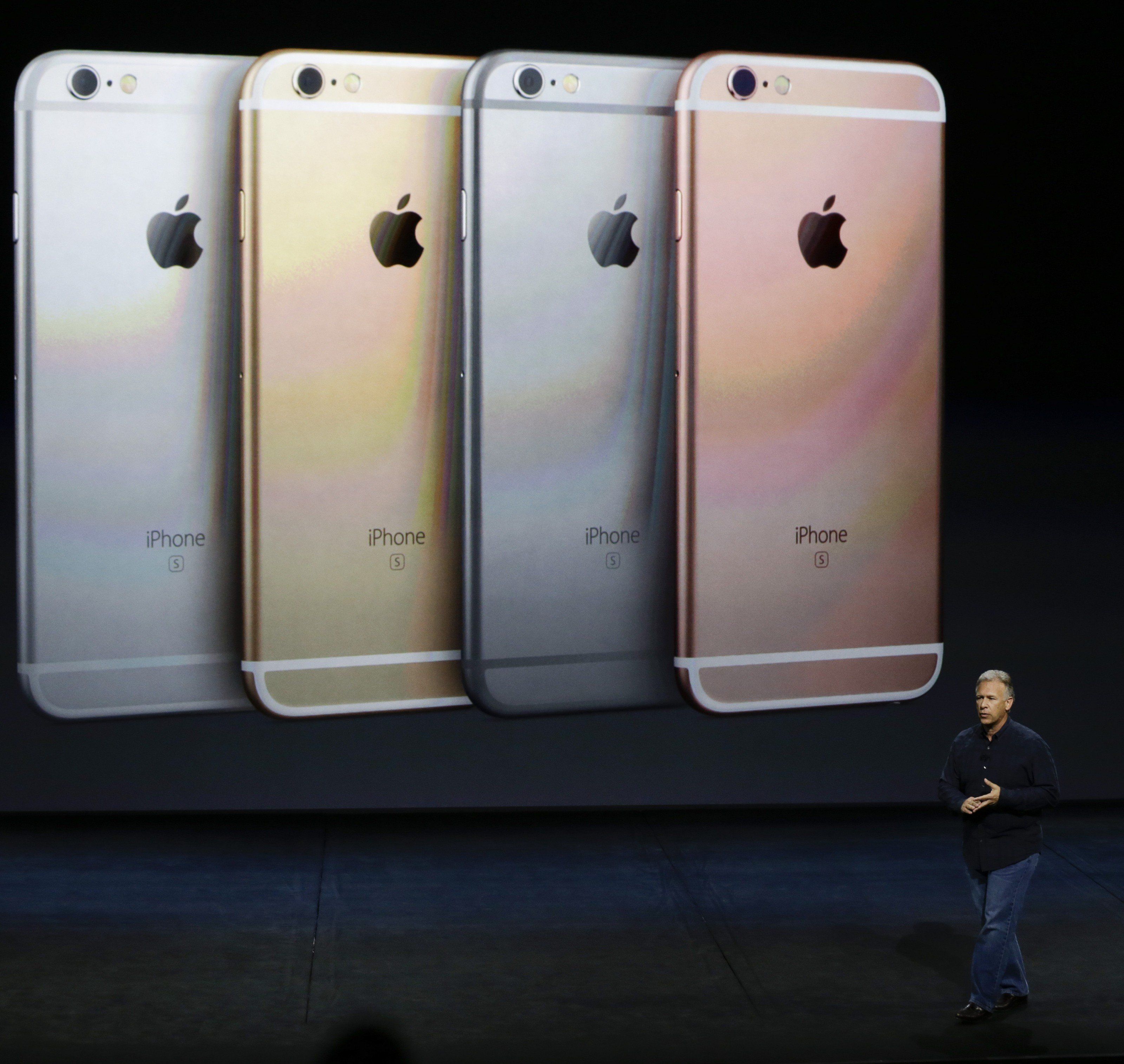 Das iPhone 6s: Äußerlich gleich wie sein Vorgänger, doch bei den inneren Werten legt Apple der Konkurrenz vor. Das iPhone 6s: Äußerlich gleich wie sein Vorgänger, doch bei den inneren Werten legt Apple der Konkurrenz vor.